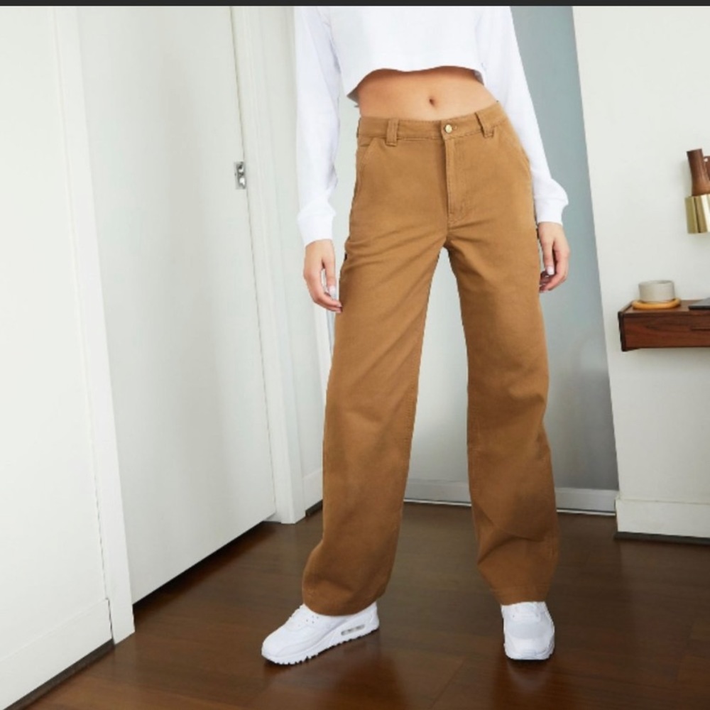 Aritzia TNA Greenwich pants in tan